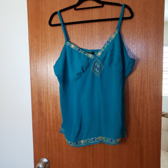 Top - Picture 1 of 3